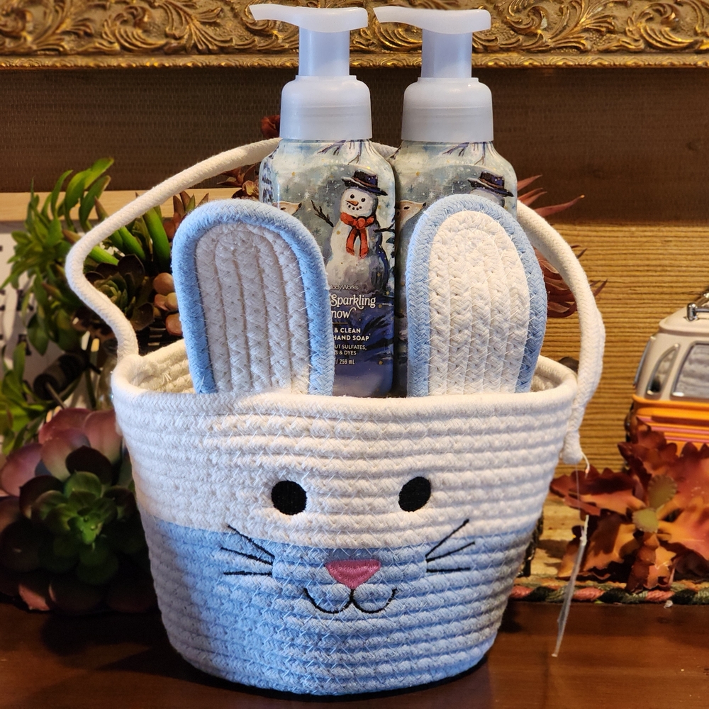 Bath & Body Works Bunny Easter Basket Bundle Blue Fresh Sparkling Snow